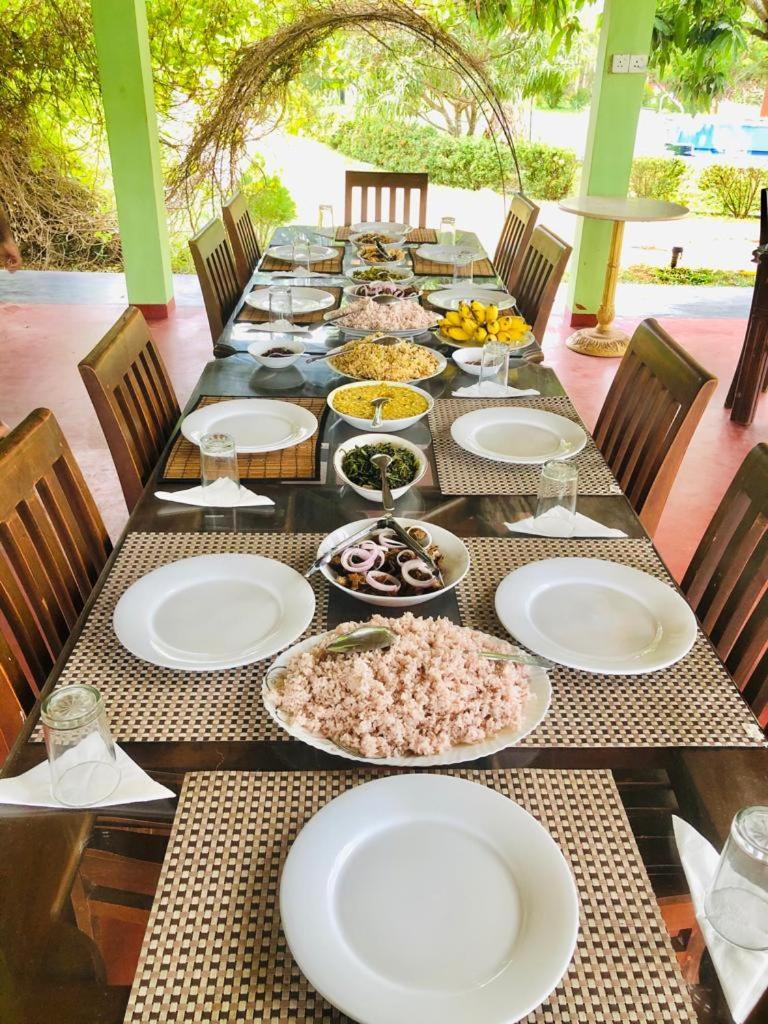Serenity Lake Resort Yala تيساماهاراما المظهر الخارجي الصورة