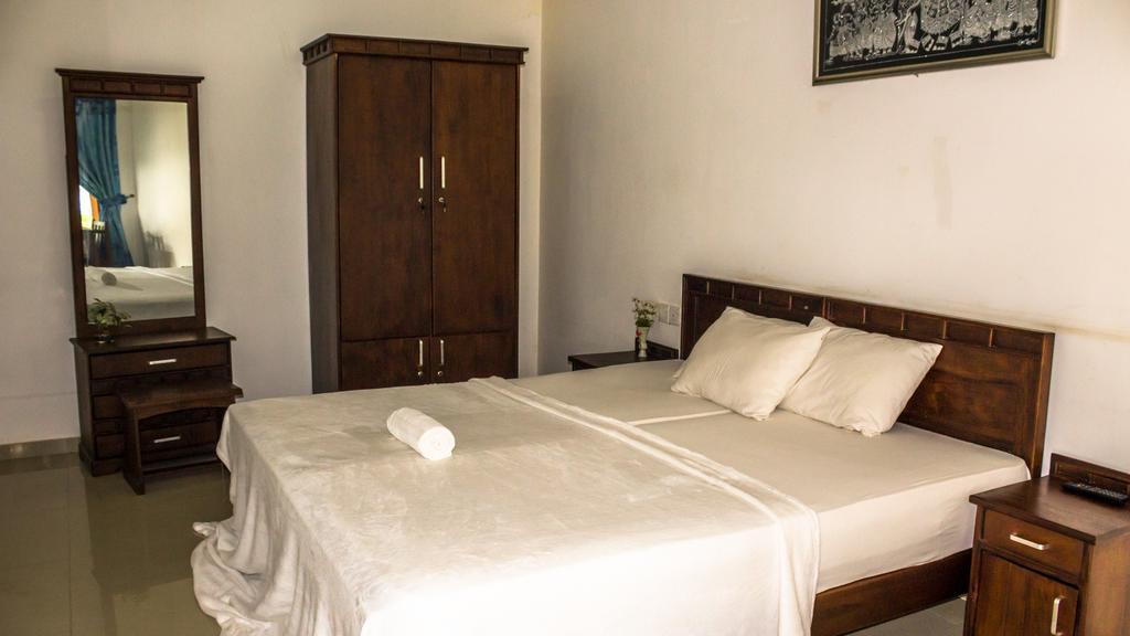 Serenity Lake Resort Yala تيساماهاراما المظهر الخارجي الصورة